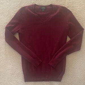 Lord & Taylor burgundy merino wool V-Neck Sweater
